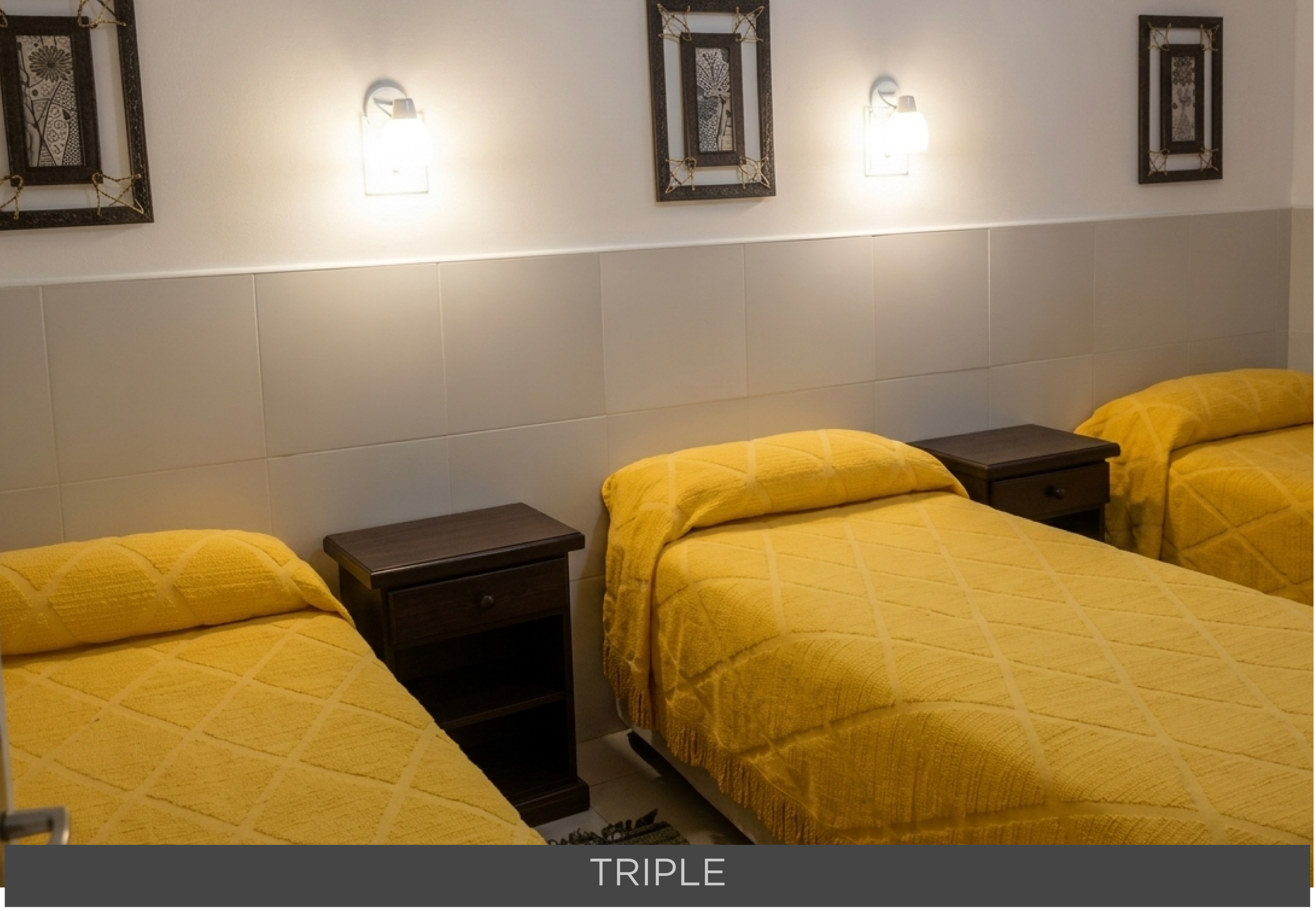 Habitación Triple del Hotel Capri